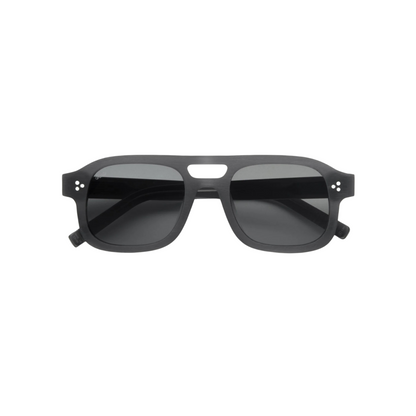 Black/01 01