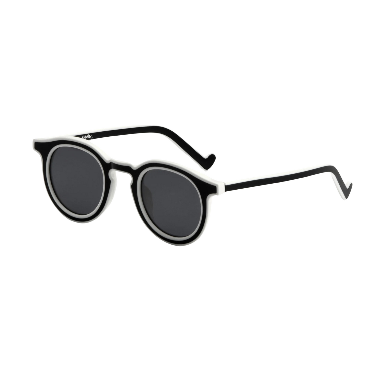Akila A2223 Paradise X round acetate sunglasses with a bold full-rim designer frame.
