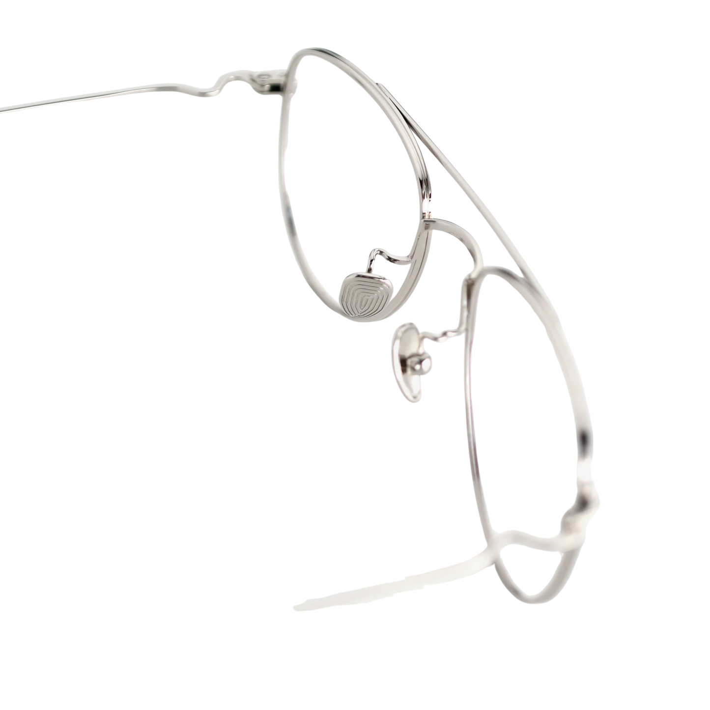 AKILA A2608 Echo unisex compact aviator sunglasses with titanium frame and double-bridge design.