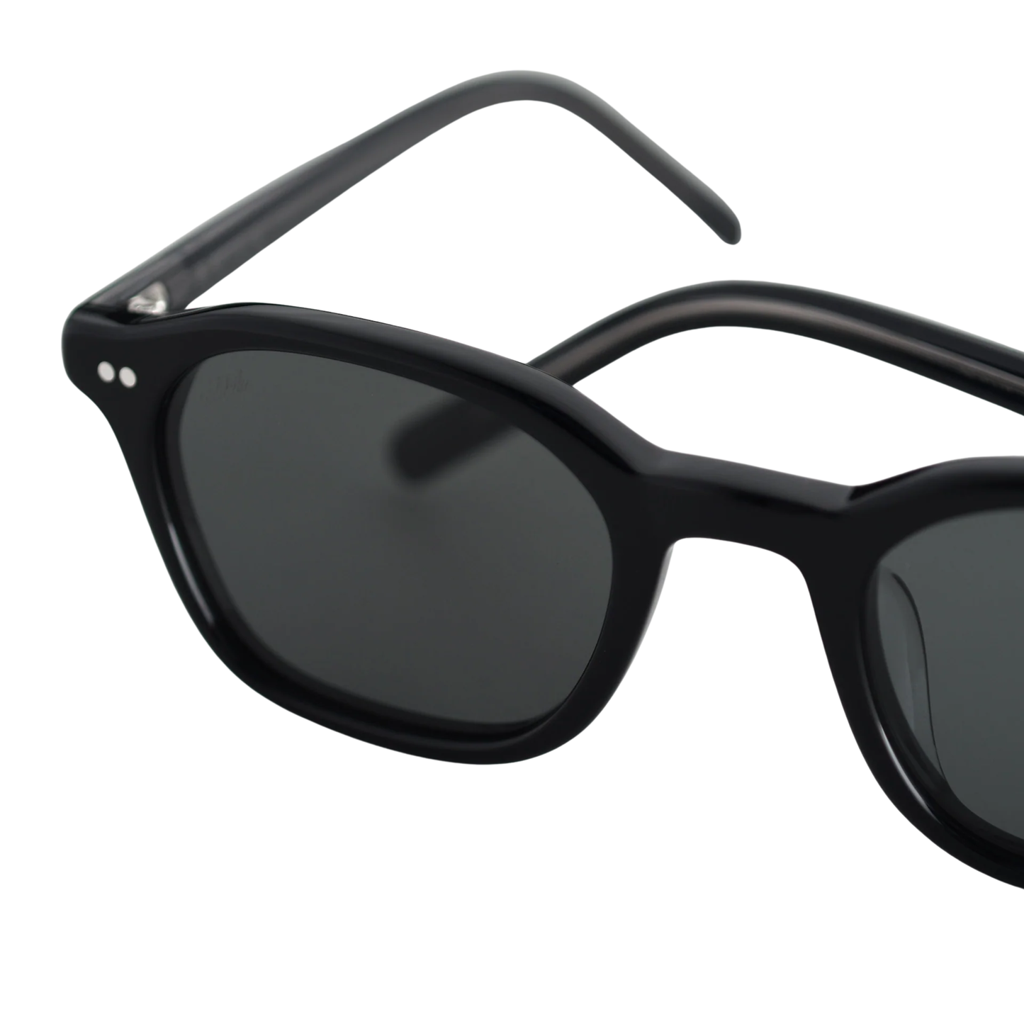 Akila A2619 unisex semi-square acetate sunglasses with a premium full-rim designer frame.