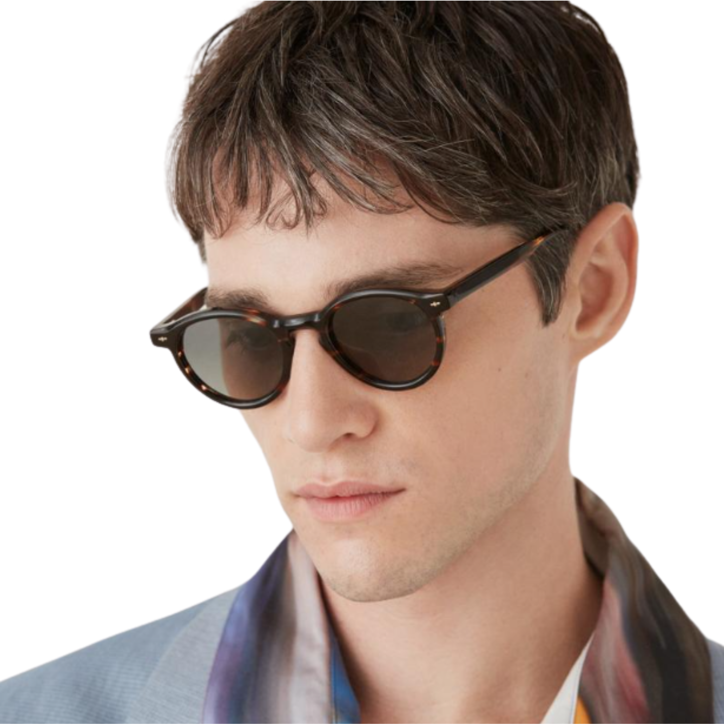 GIGI Studios GG6646 Stewart round unisex sunglasses with a premium acetate frame and UV-protective lenses.