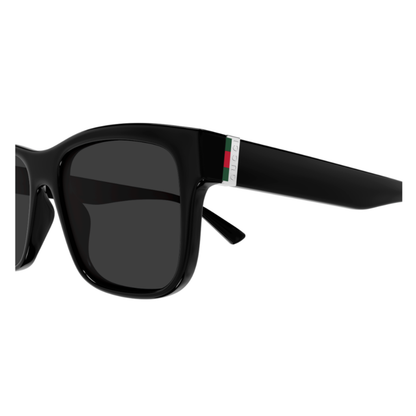 Gucci GG2085S men's acetate Wayfarer frame hinge with signature Web detail