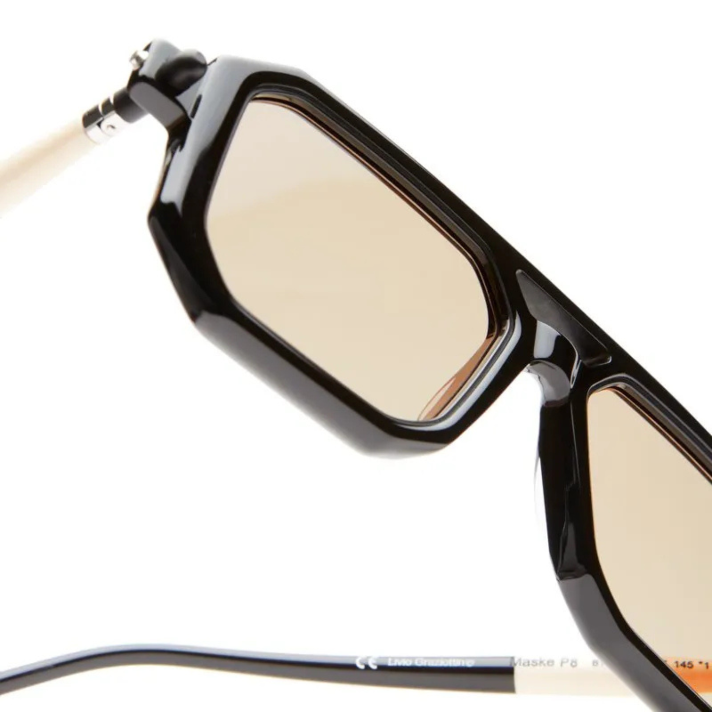 Kuboraum Maske P8 Sunglasses Angle View