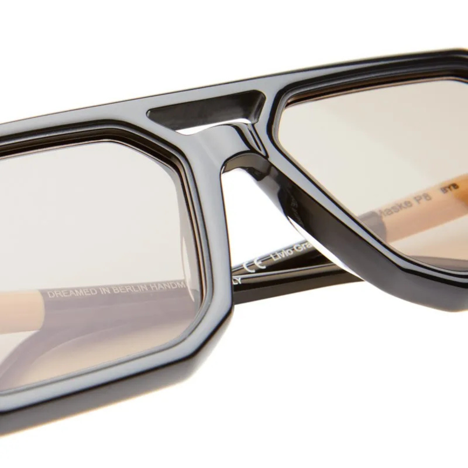 Kuboraum Maske P8 Sunglasses Angle View