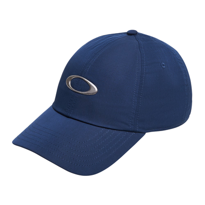 Oakley FOS901486 performance cap with lightweight breathable fabric, adjustable fit, and embroidered Oakley logo.