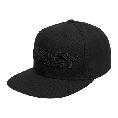 Oakley FOS901499 unisex performance cap with lightweight breathable fabric, adjustable fit, and embroidered Oakley logo.