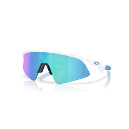 Oakley OJ9015 Resistor Sweep kids rectangle sunglasses with full-rim design and UV-protective lenses.