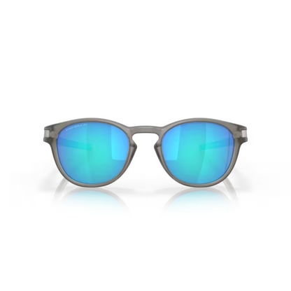 Oakley OO9265 MatteGreyInk/32 Latch lifestyle sunglasses with lightweight O Matter frame and modern round-inspired styling.