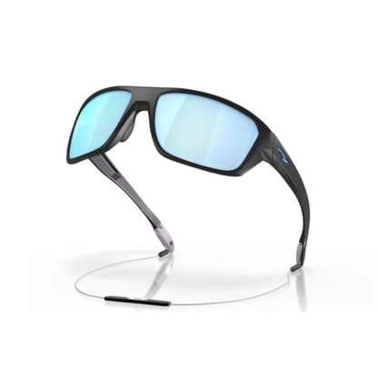 Oakley OO9416 men O Matter rectangle polarized sunglasses side profile