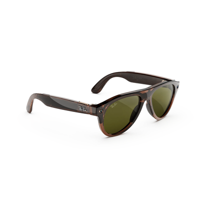 Ray-Ban Meta RW4016 unisex injected Pilot AI sunglasses three quarter view