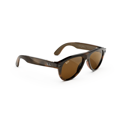 Ray-Ban Meta RW4016 unisex injected Pilot AI sunglasses three quarter view