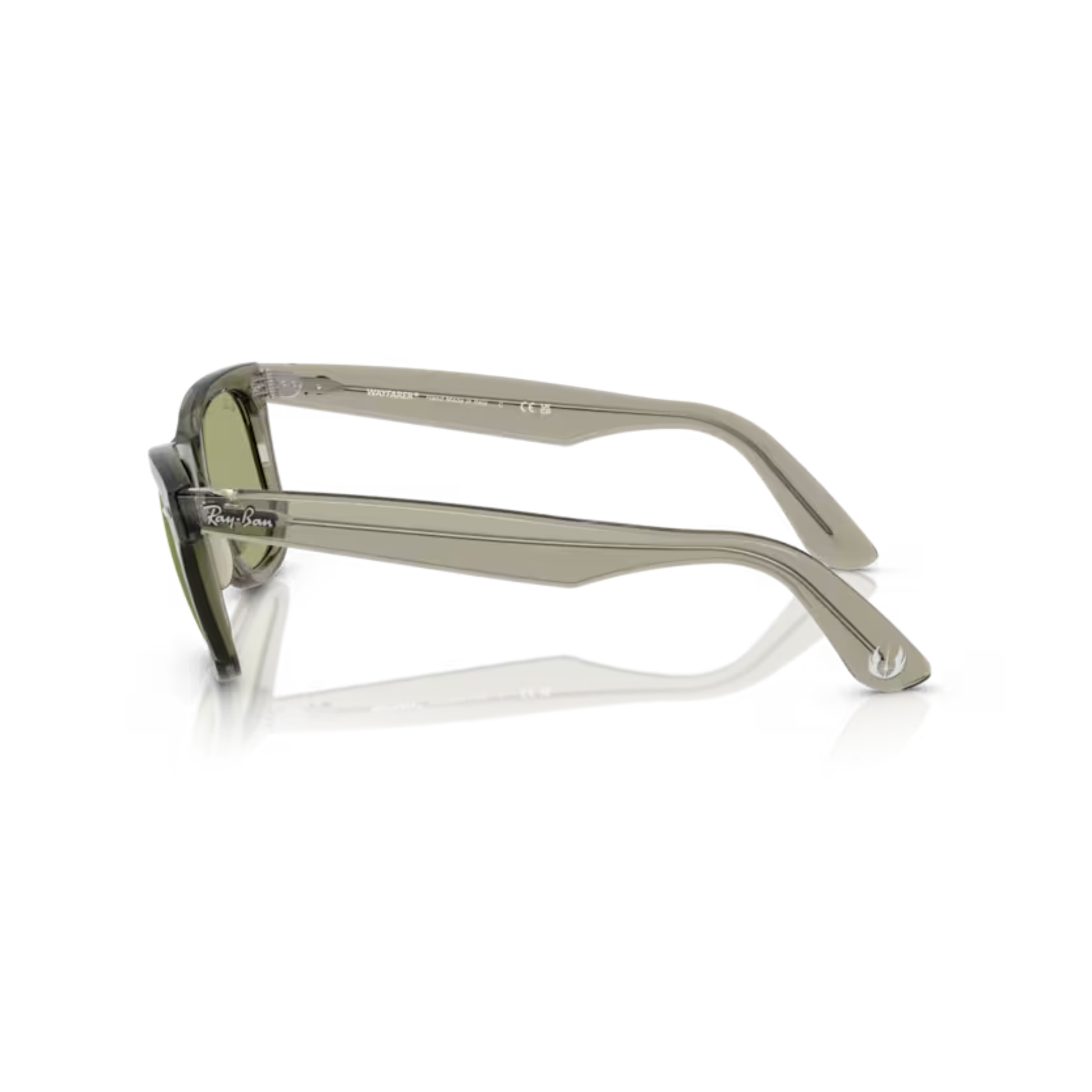 Original Wayfarer unisex sunglasses with classic full-rim square frame