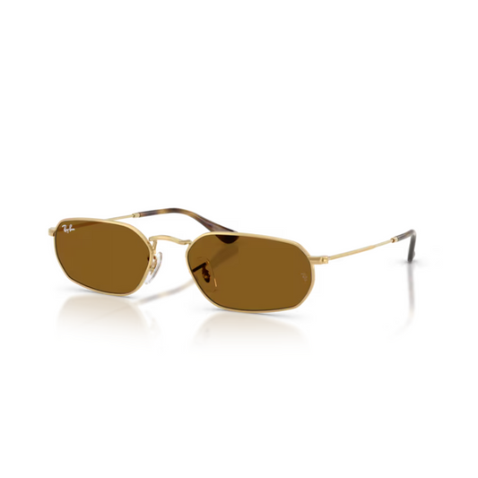 Ray-Ban RB3947 unisex rectangle metal sunglasses with a lightweight full-rim design and premium UV-protective lenses.