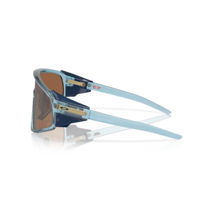 OO9404 Latch Panel